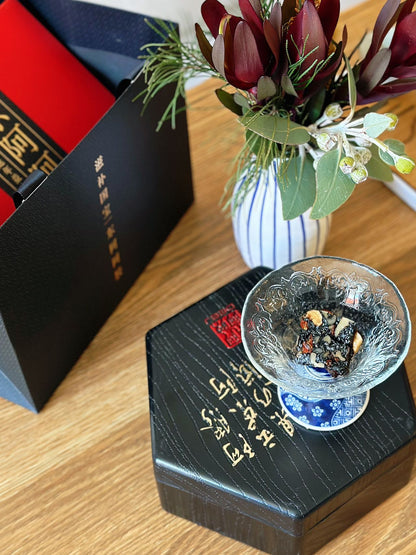 東阿阿膠糕500g六角形古風禮盒$189 (原價$290，現在65折福利價!)
